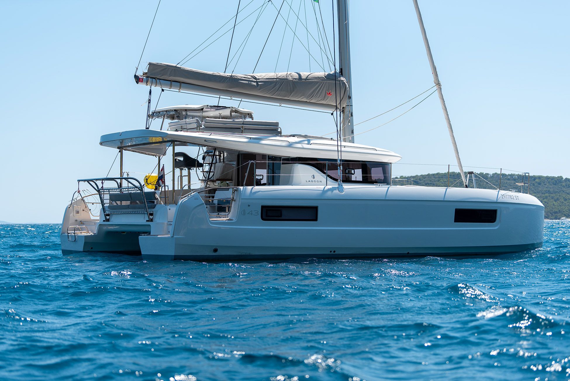 Lagoon 43 | Find Us 2