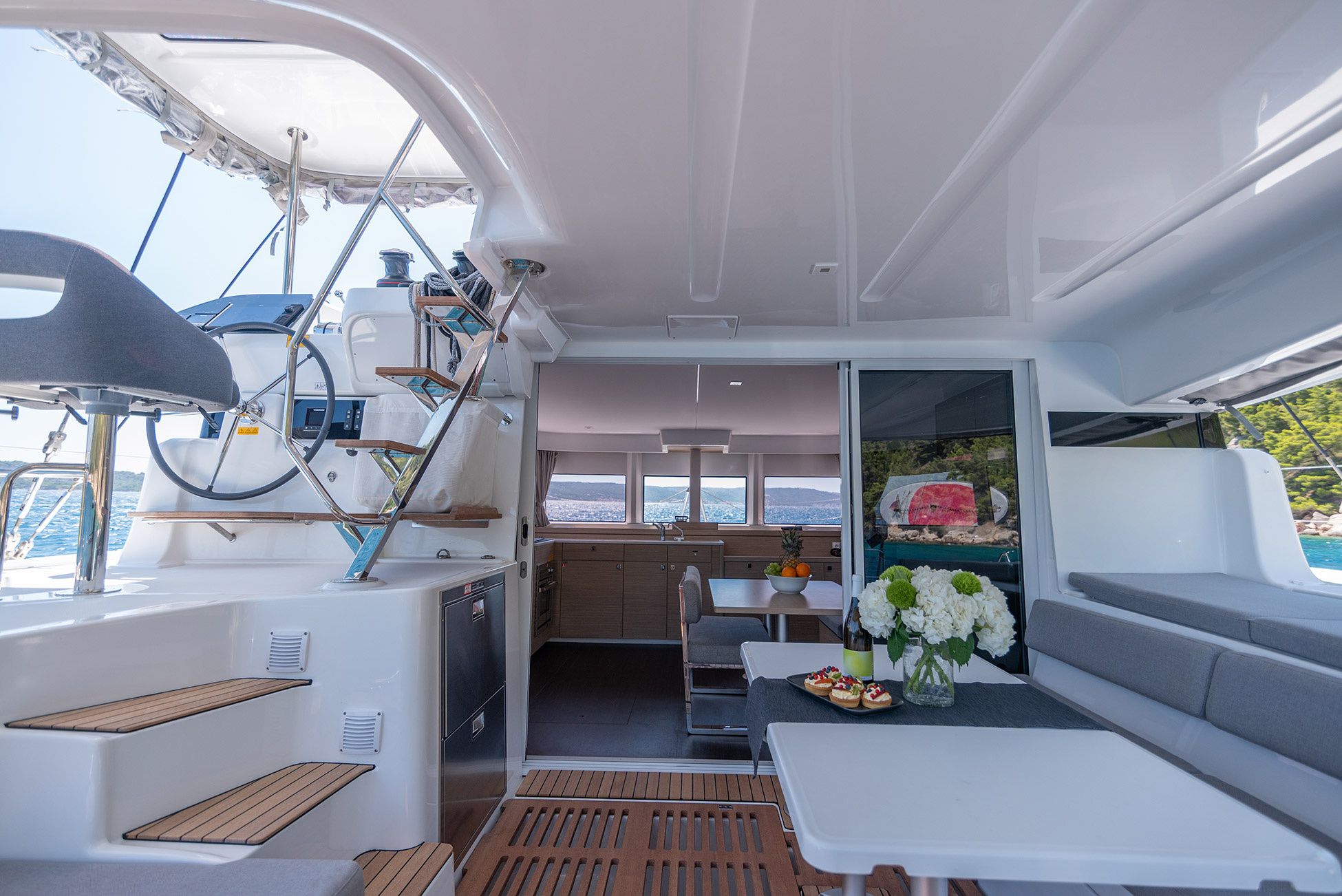 Lagoon 43 | Find Us 2