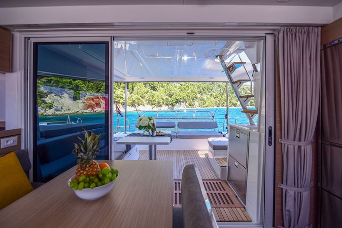 Lagoon 43 | Find Us 2