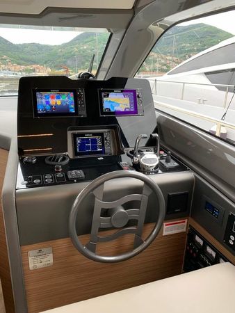 Ferretti 450 | Lady Esmeralda