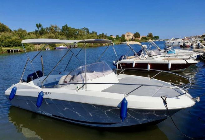 Beneteau Flyer 650 Sun Deck | 10