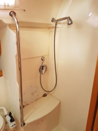 Bavaria Cruiser 46 | Friendship