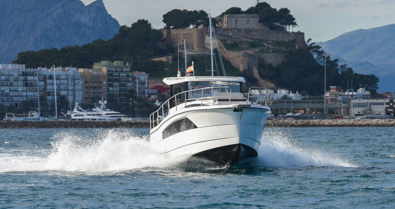 Nautic 990 | Boot Sechs