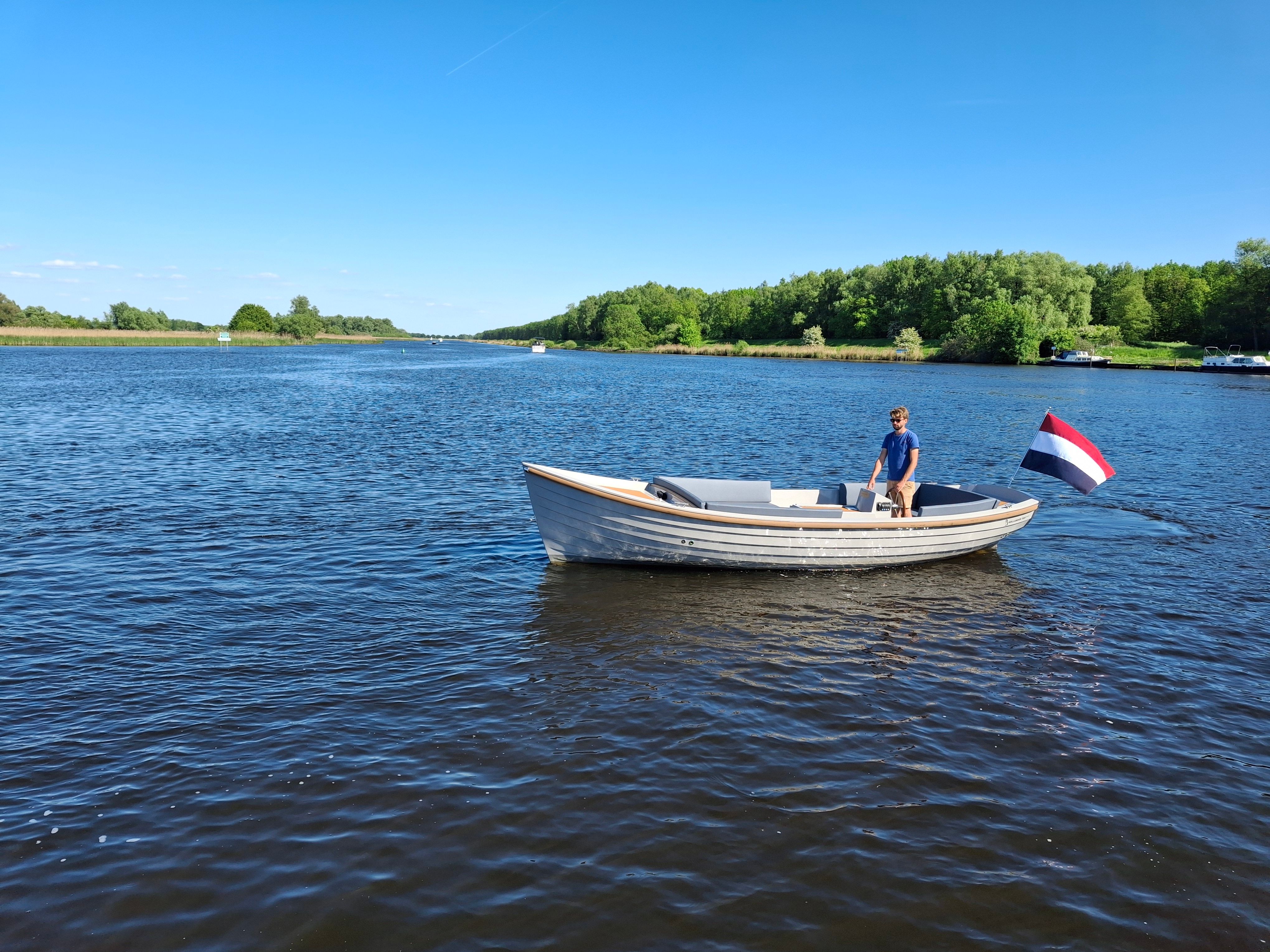 Hollander 700 | Electric