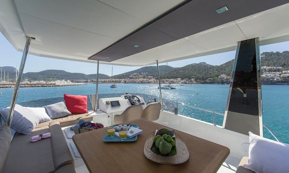 Fountaine Pajot MY 37 | Fleur de Corail