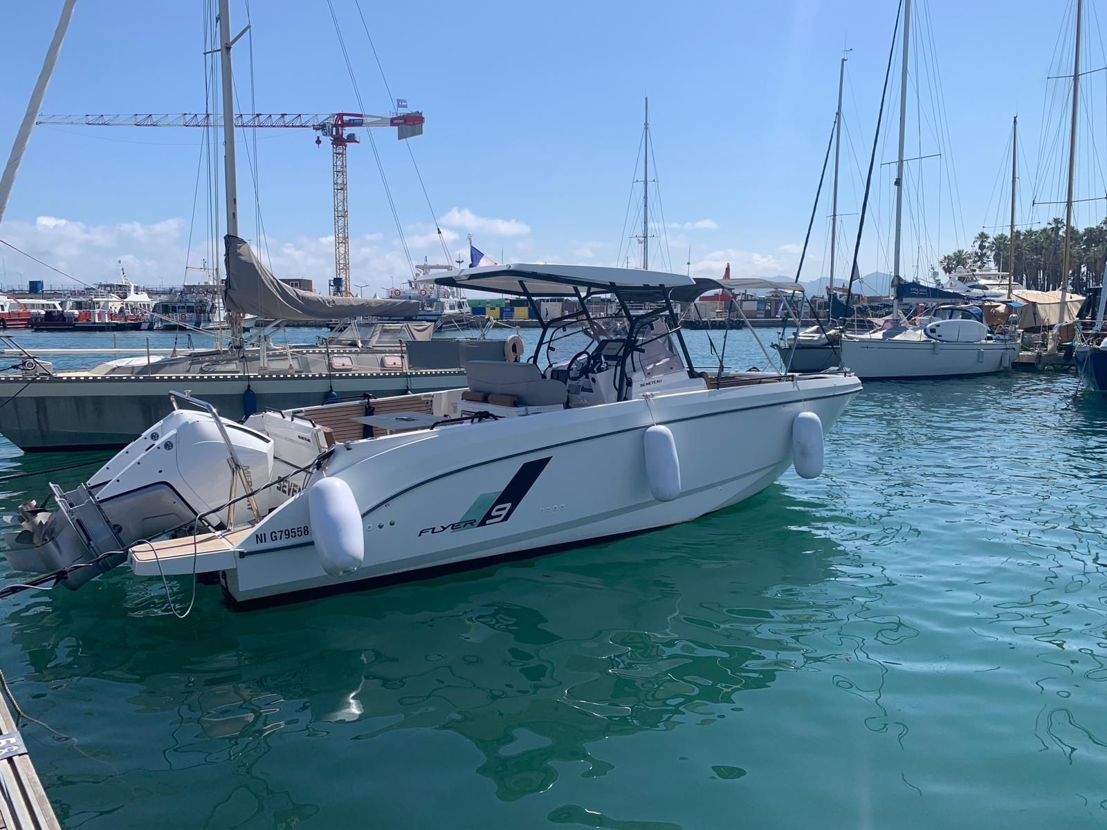Beneteau Flyer 9 Spacedeck | Seven