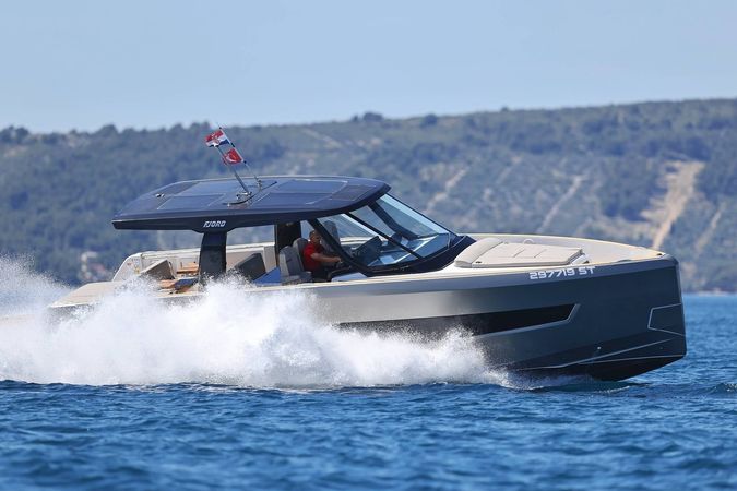 Fjord 41XL | Instant Crush