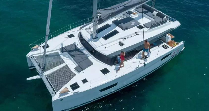 Fountaine Pajot Elba 45 | White Bird