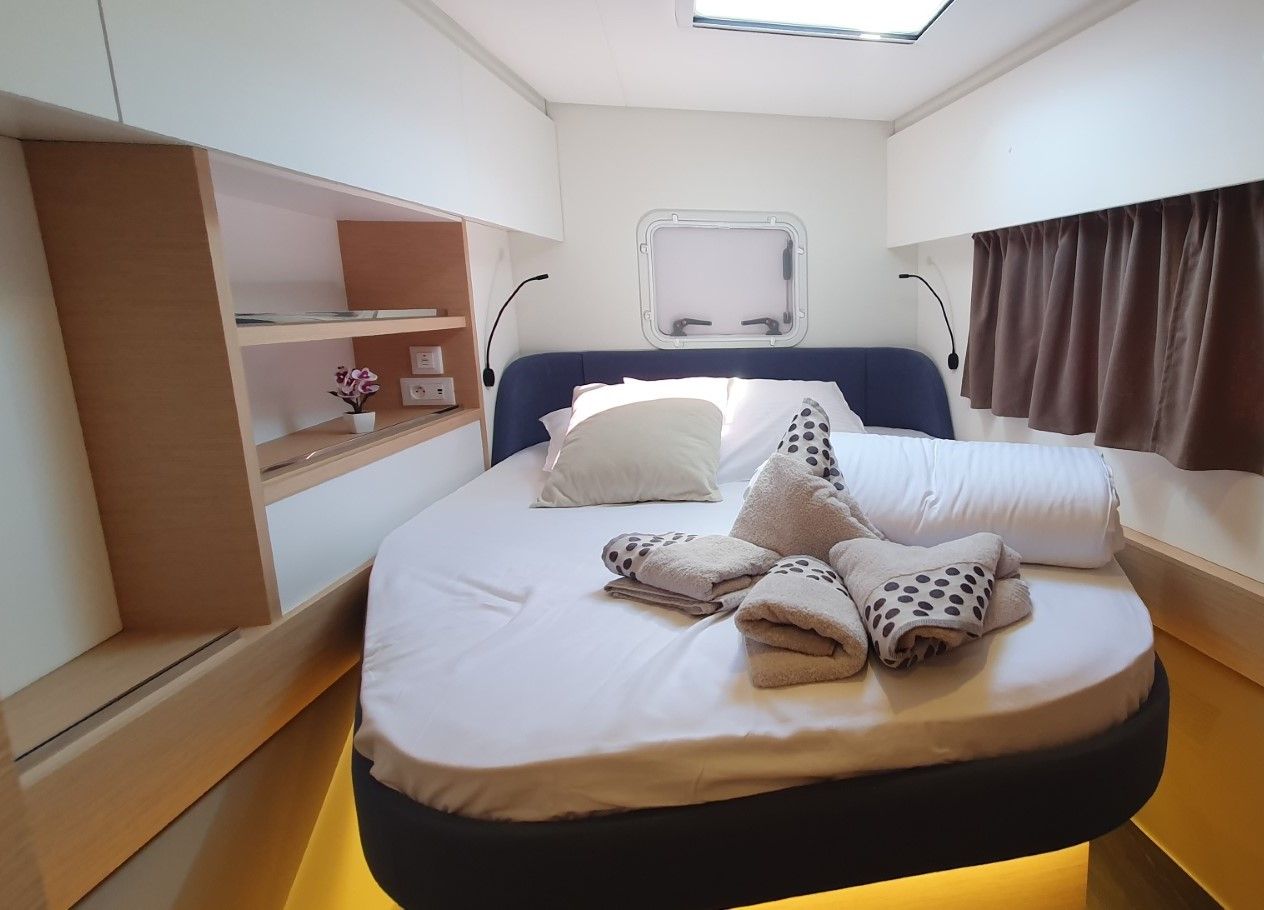 Fountaine Pajot New 44 | Skywalker