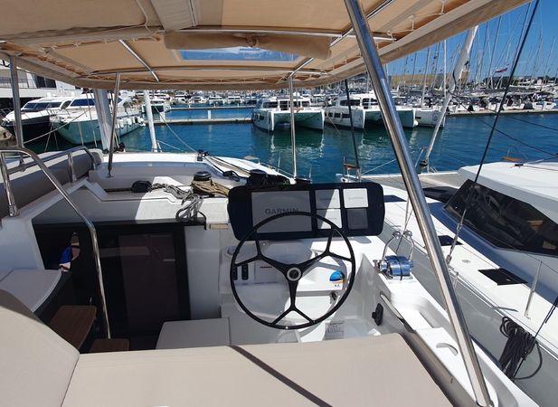 Fountaine Pajot New 44 | Skywalker