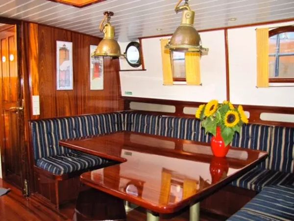 Custom Built 78 | Aagtje