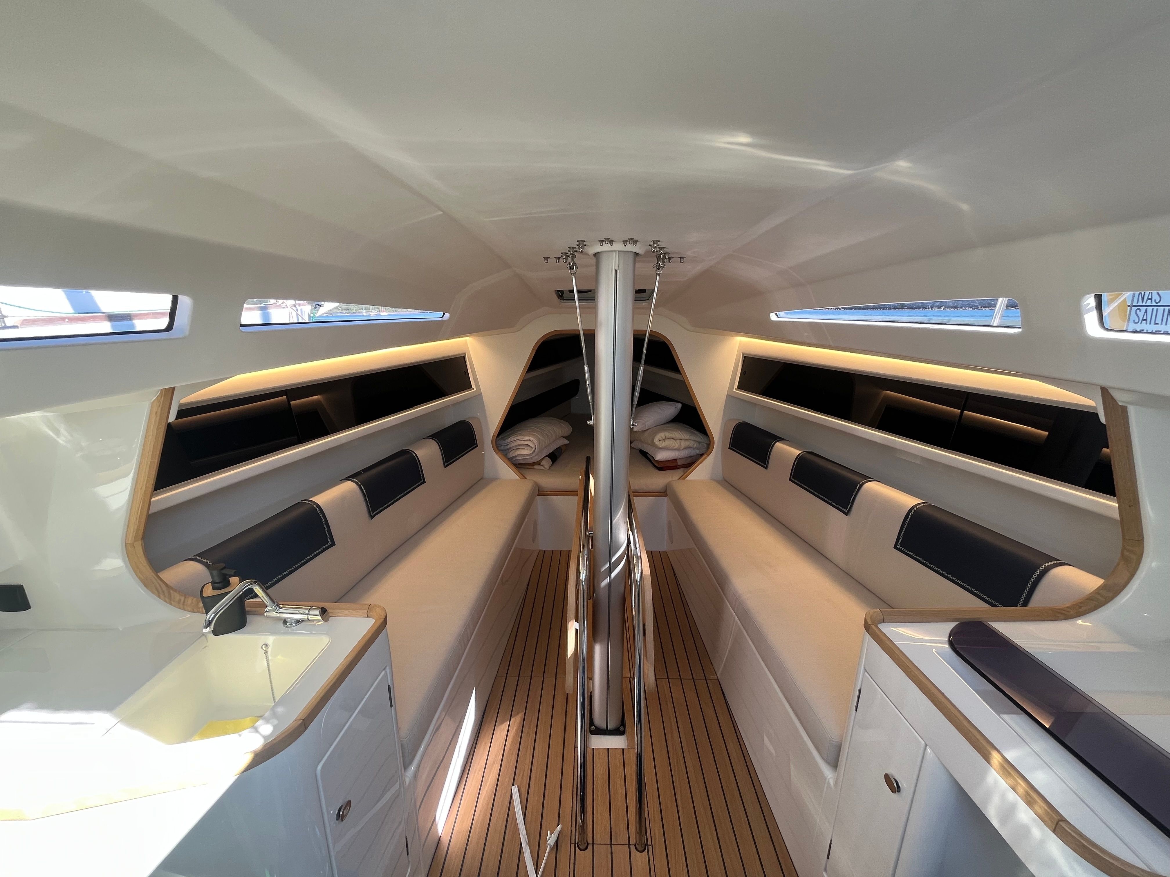Italia Yachts 9.98 | Bellissima
