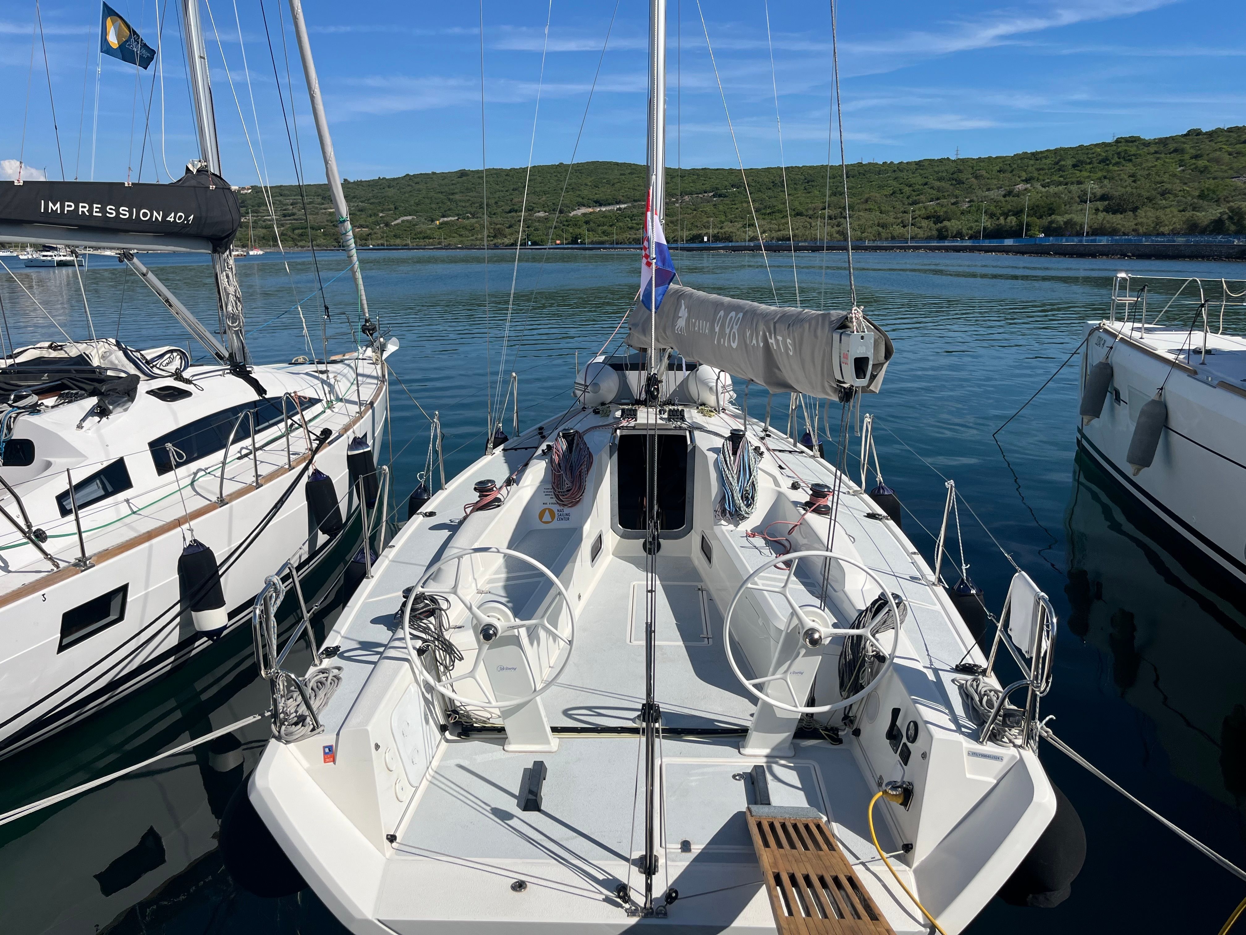 Italia Yachts 9.98 | Bellissima