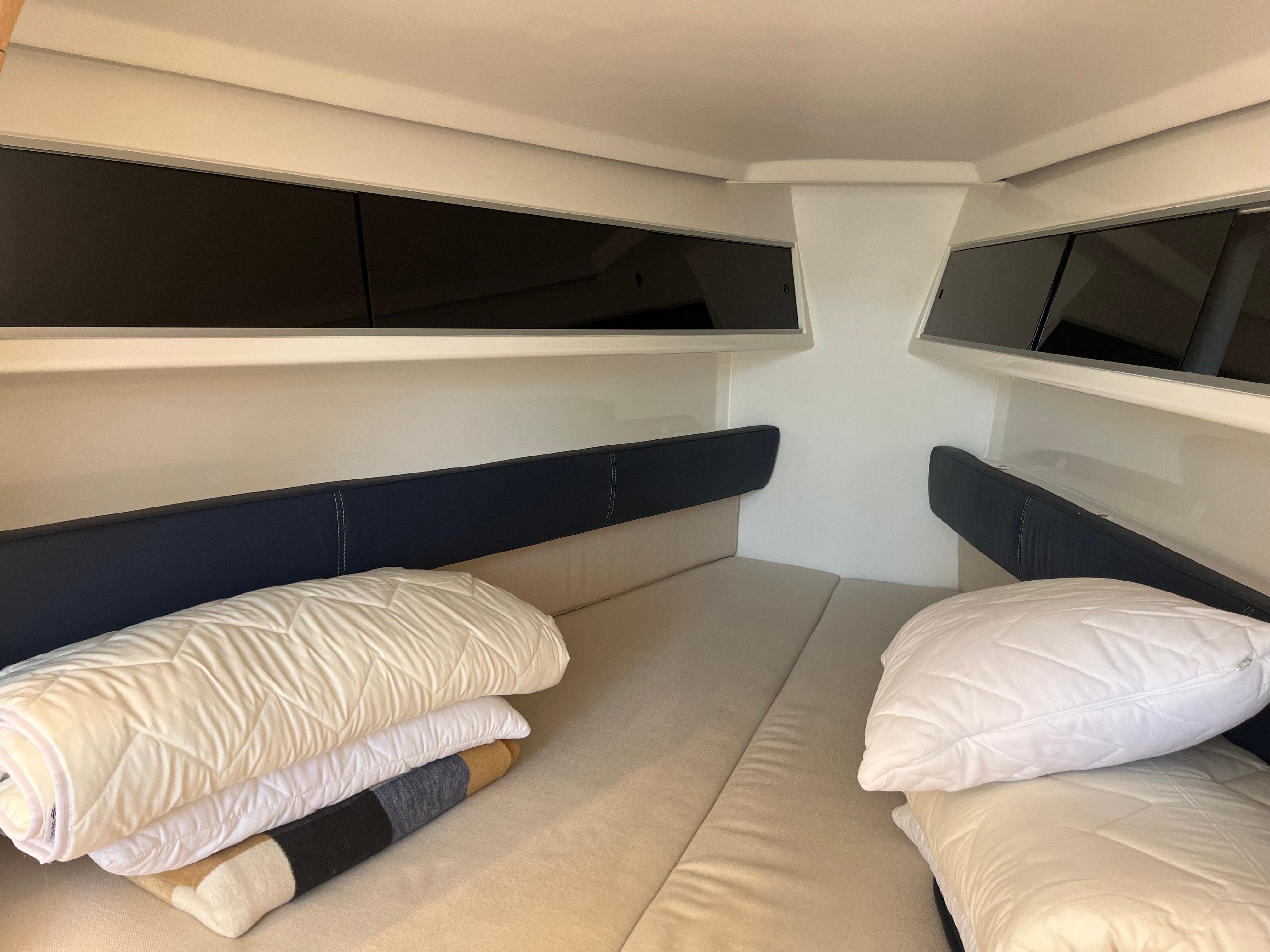 Italia Yachts 9.98 | Bellissima