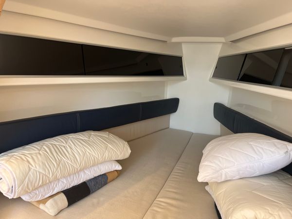 Italia Yachts 9.98 | Bellissima