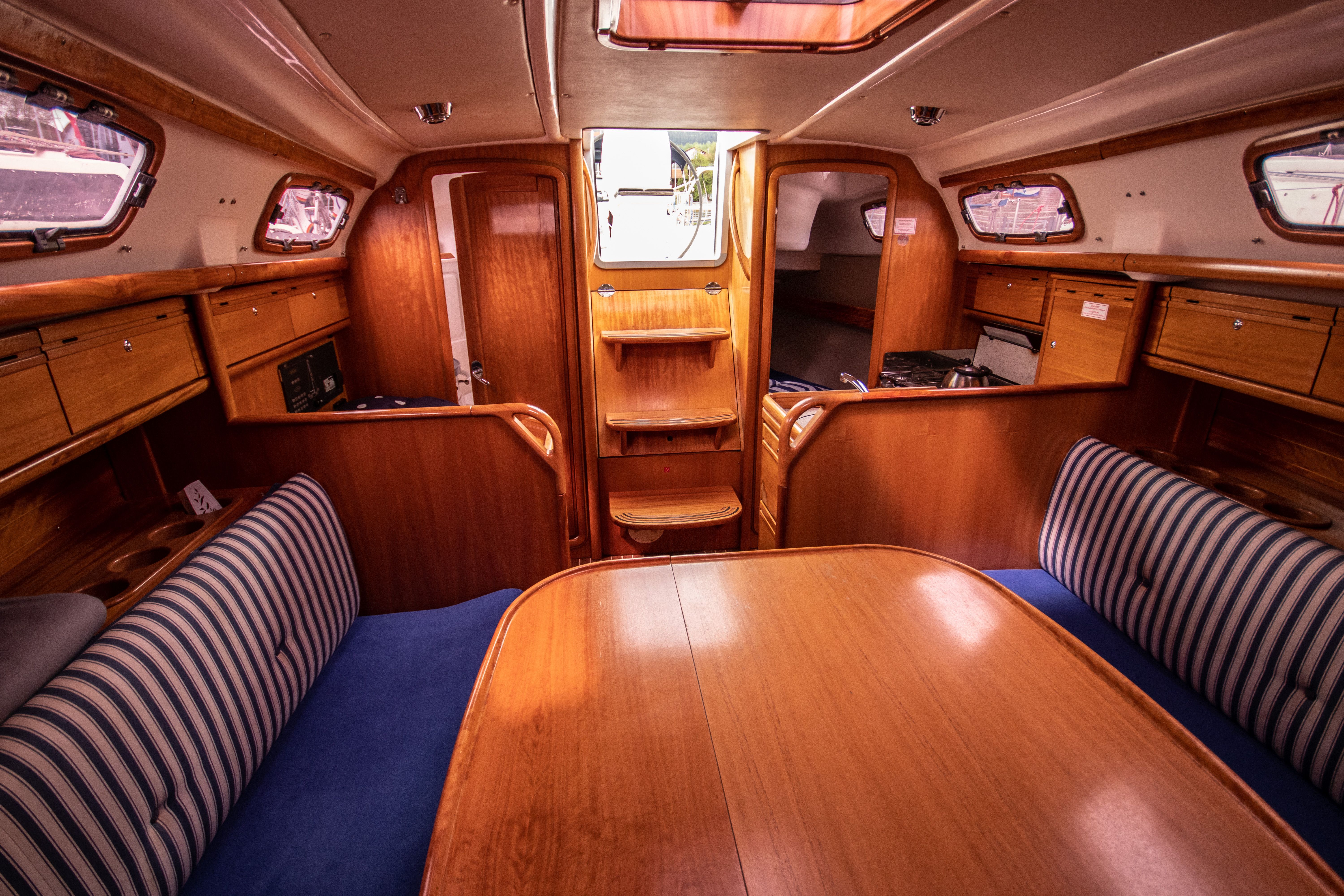 Bavaria 30 Cruiser | Bora-Bora