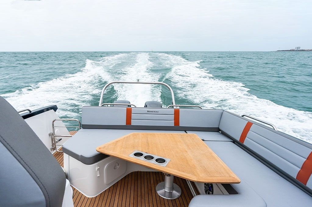 Beneteau Flyer 10 | Loika