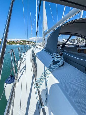 Bavaria Voyager 45 | Bravura