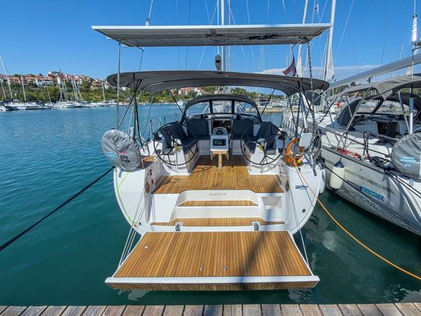 Bavaria Voyager 45 | Bravura