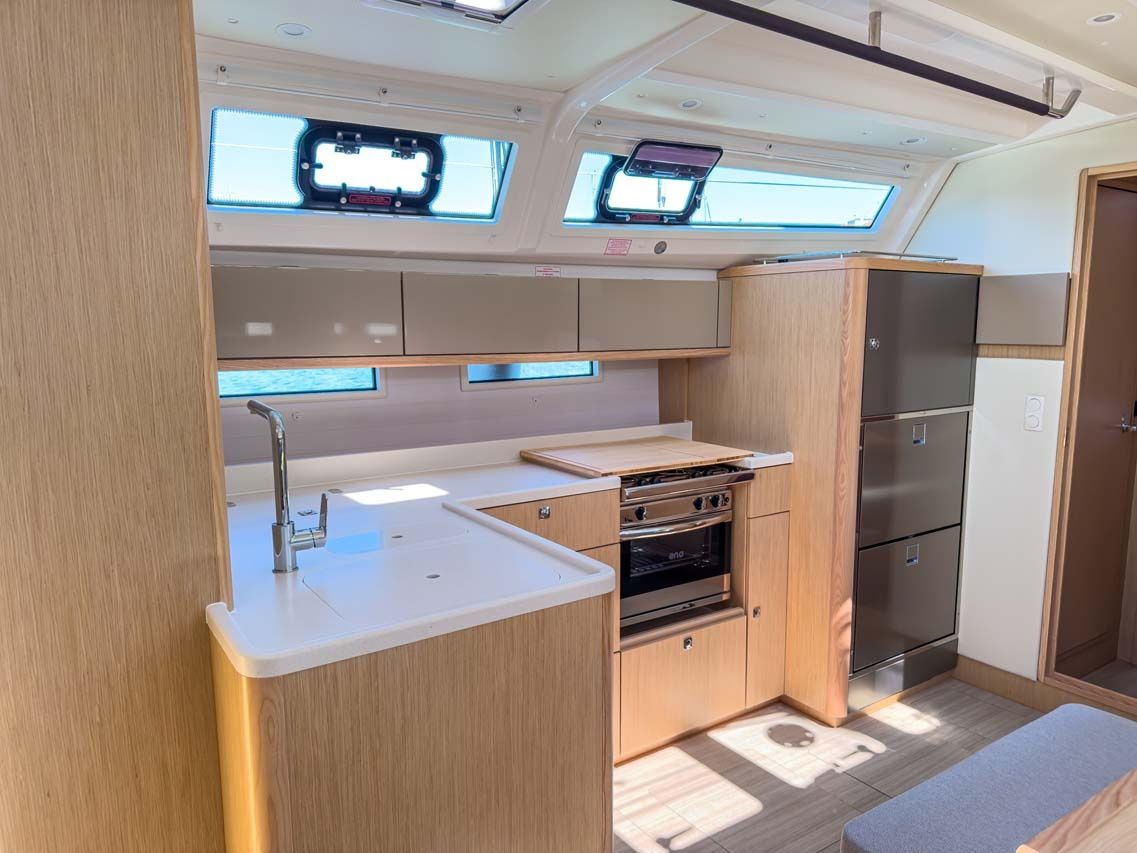 Bavaria Voyager 45 | Bravura