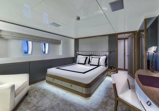 CRN 154 | Liquid Sky