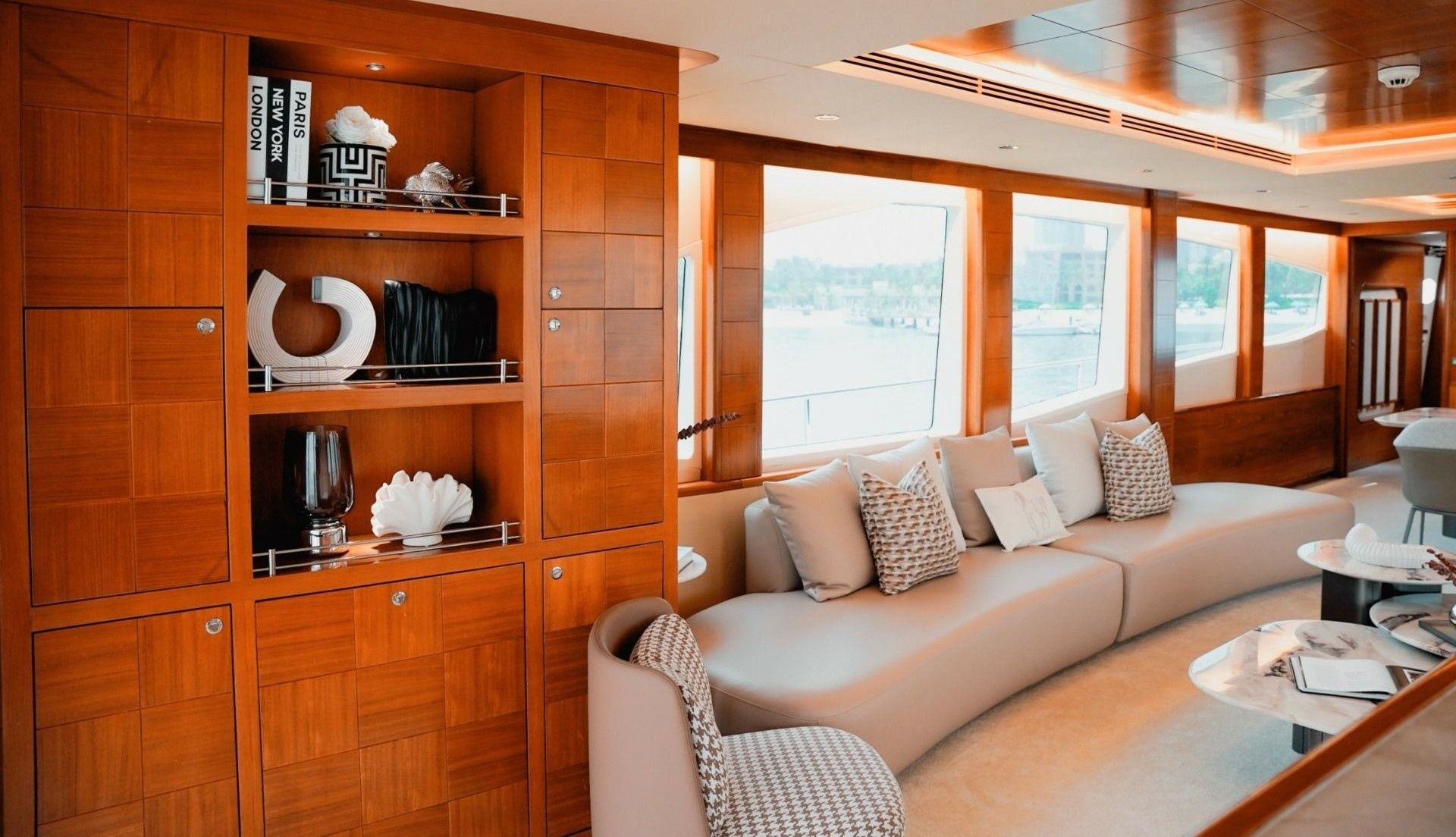 Majesty 110 | Xclusive 35