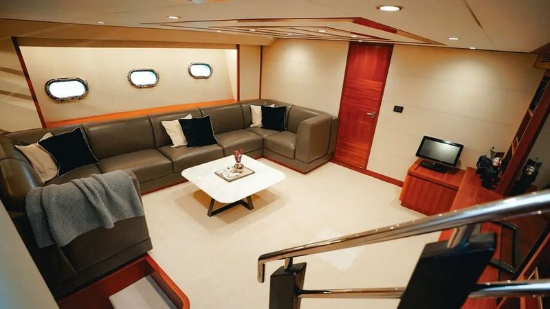 Heysea 92 | Xclusive 37