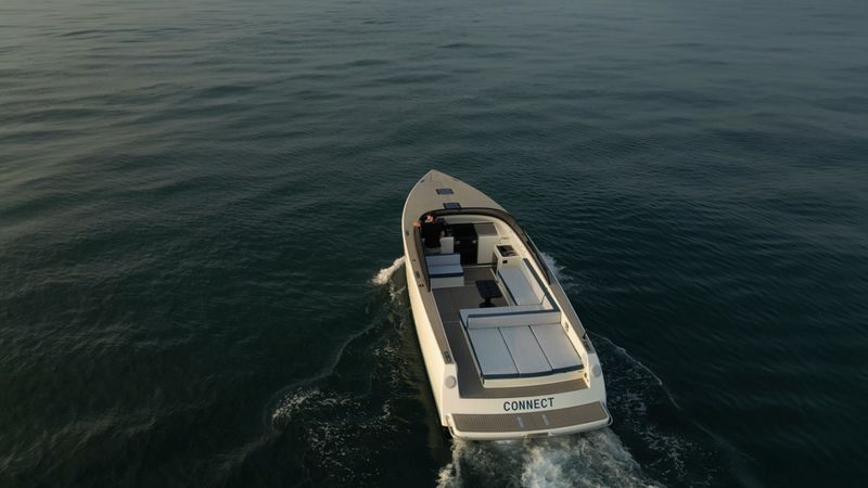 Van Dutch 40 | Connect