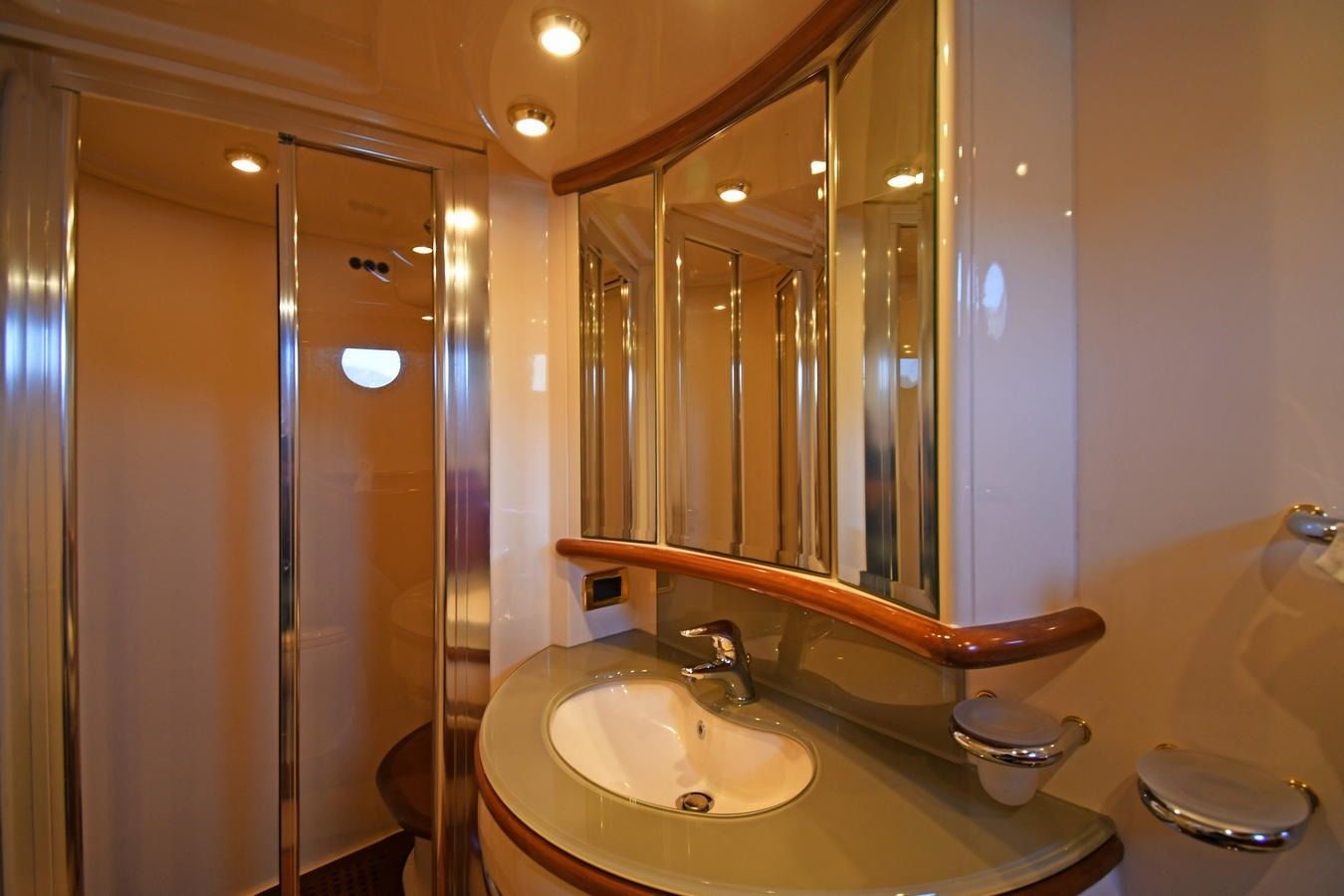 Azimut 62 Fly | Bellafer