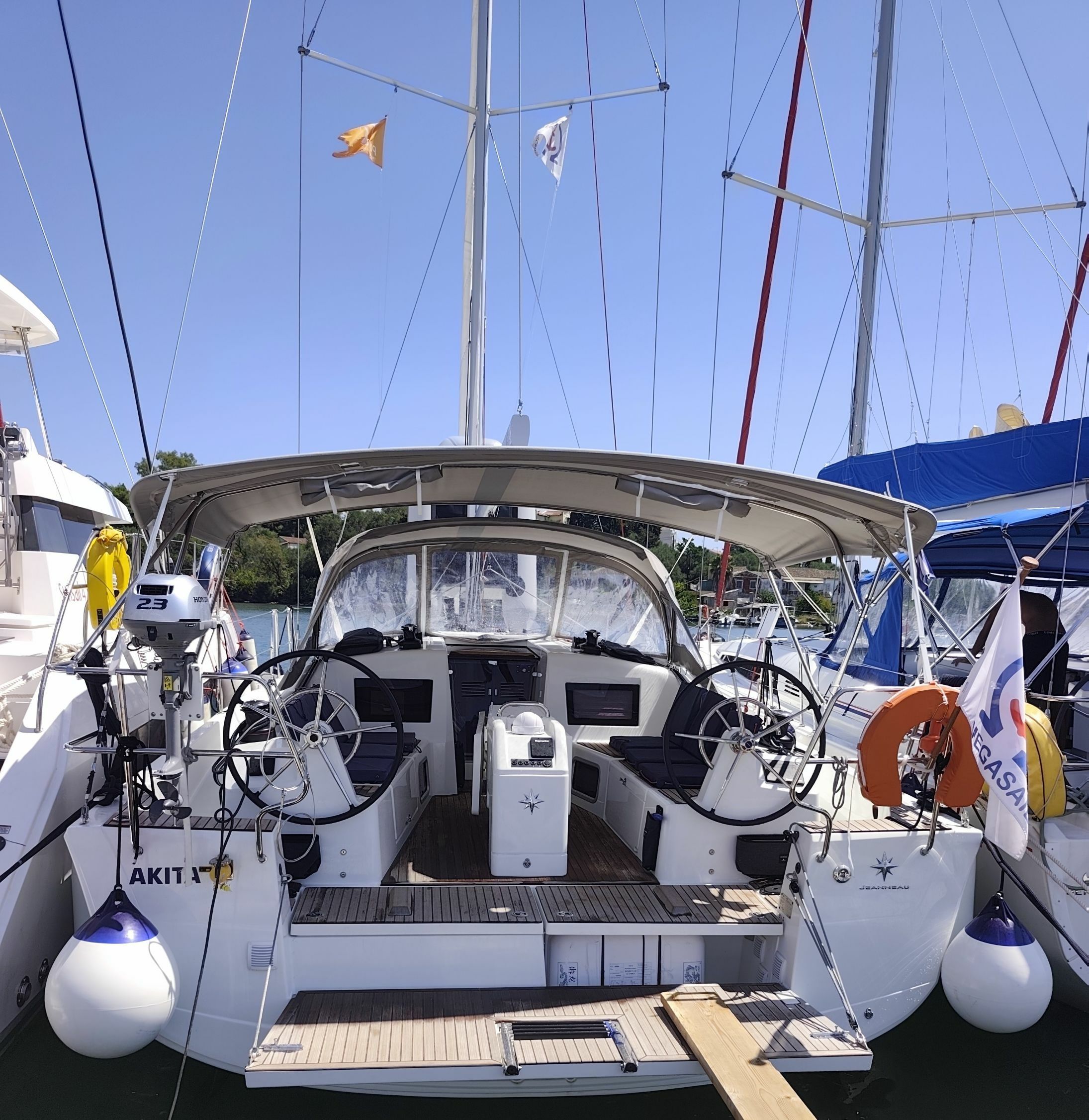 Jeanneau Sun Odyssey 415 | Akita