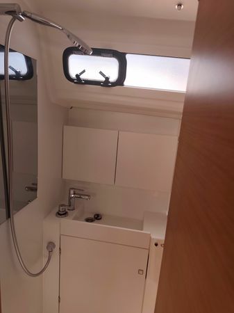 Jeanneau Sun Odyssey 415 | Akita