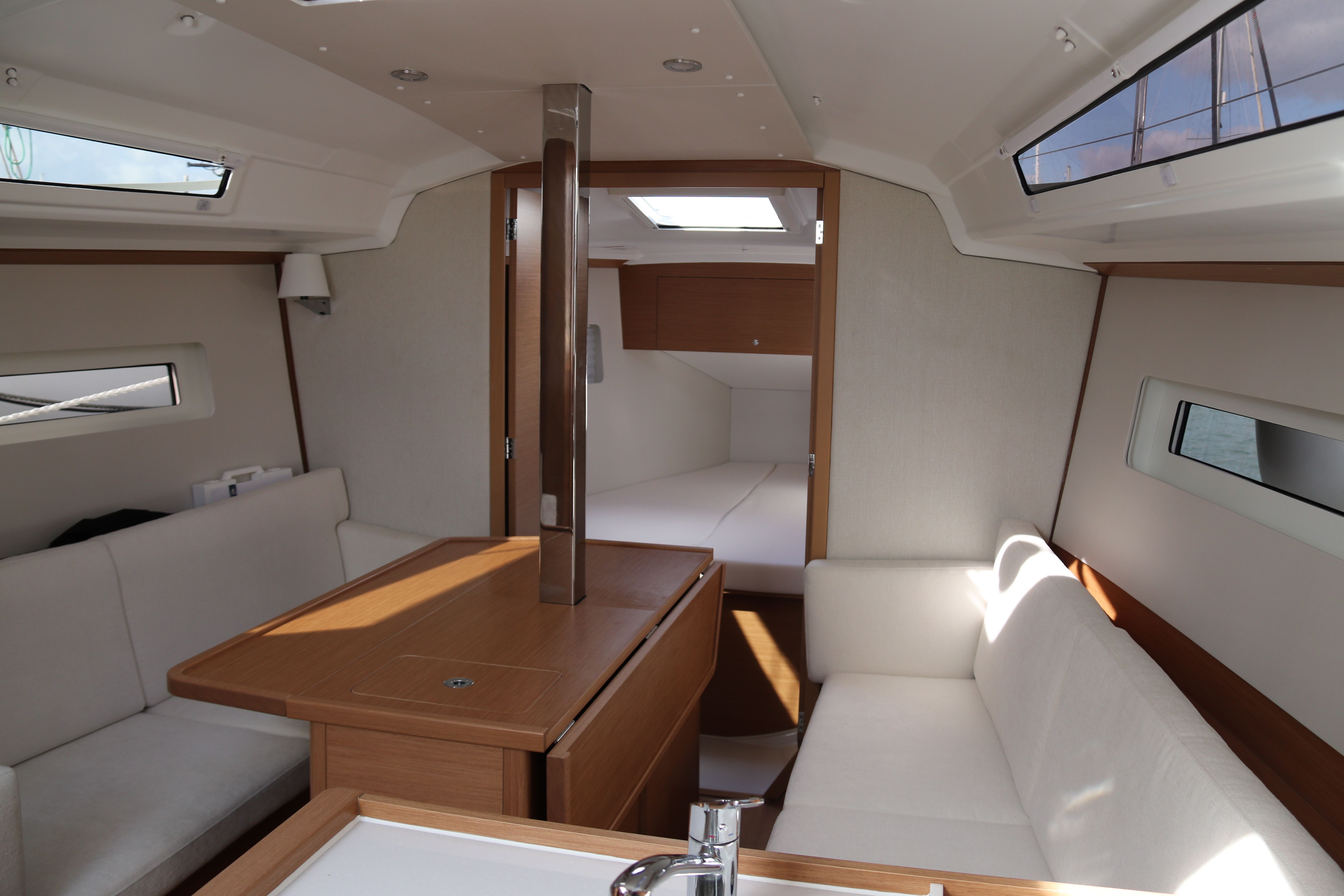 Jeanneau Sun Odyssey 350 | Ellada
