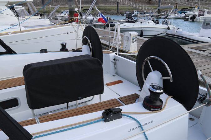 Jeanneau Sun Odyssey 350 | Ellada