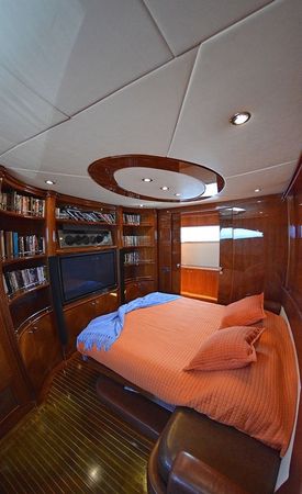 Azimut 100 | Super