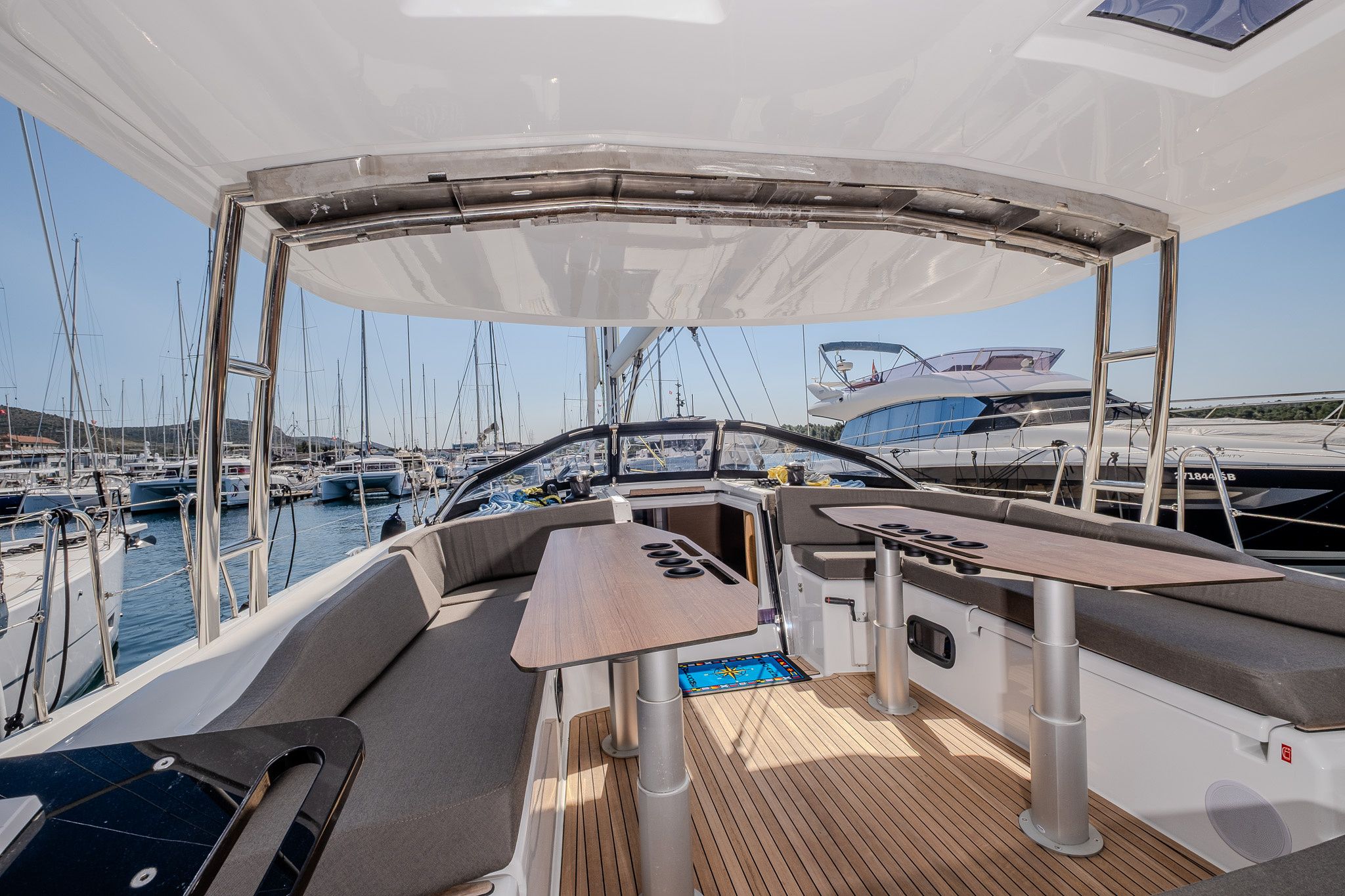 Dufour 48 | Nada