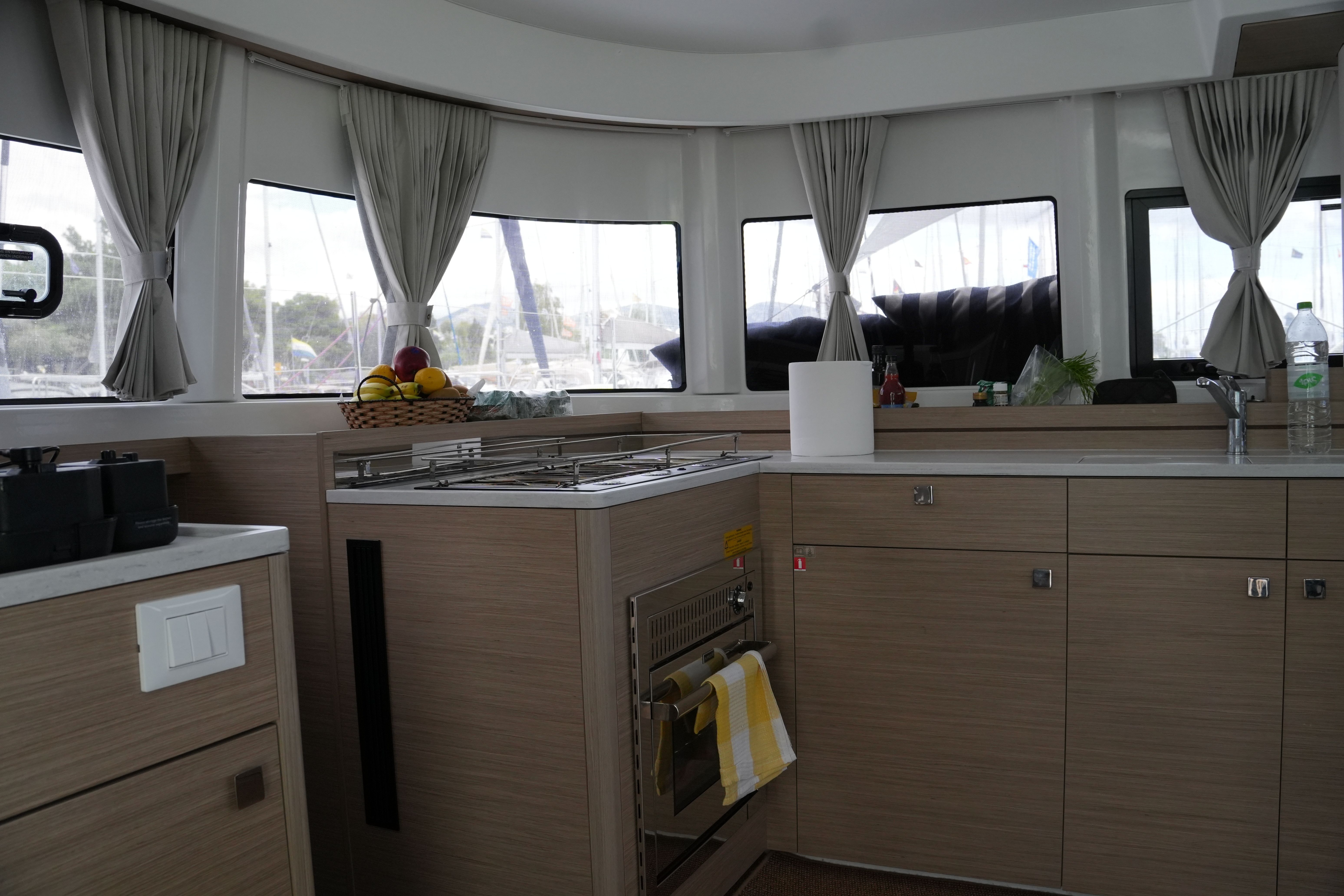 Lagoon 43 | Kyma
