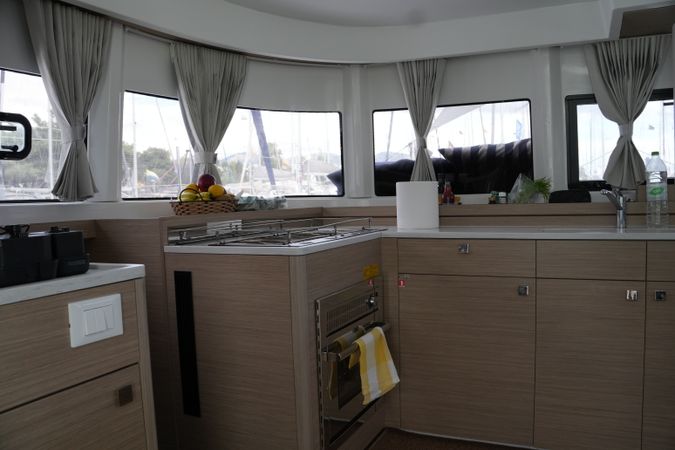 Lagoon 43 | Kyma