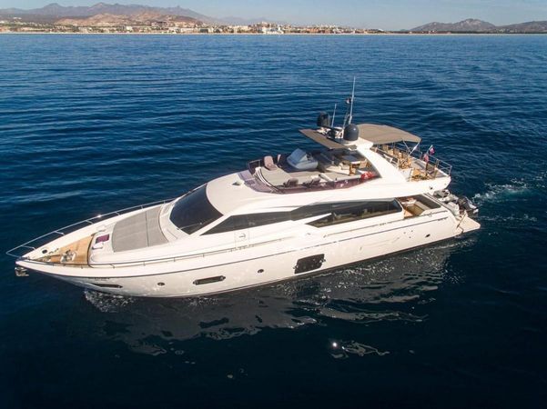 Ferretti 720 | Alamar 2