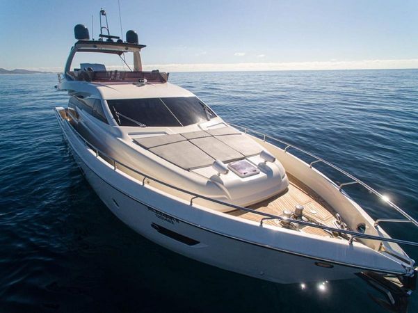 Ferretti 720 | Alamar 2