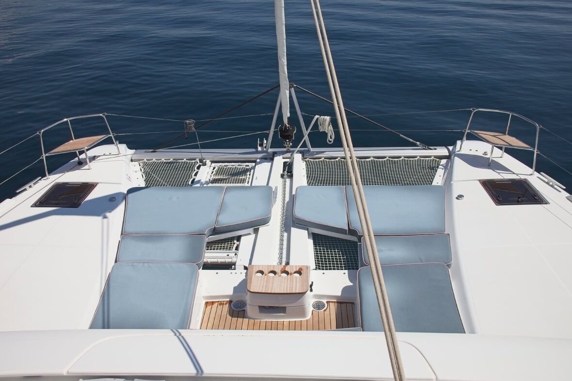 Lagoon 46 | Dafni