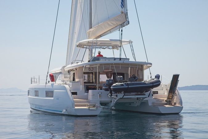 Lagoon 46 | Dafni