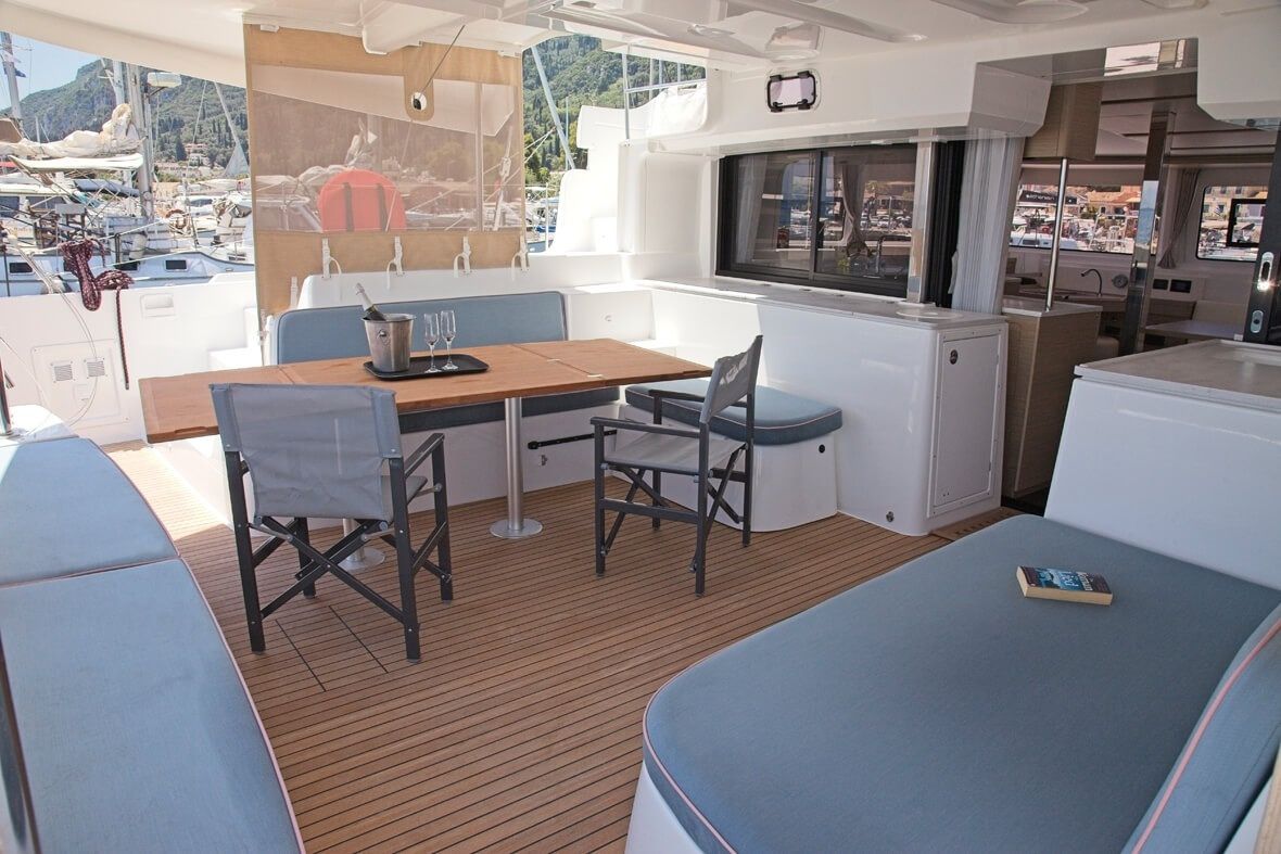 Lagoon 46 | Dafni