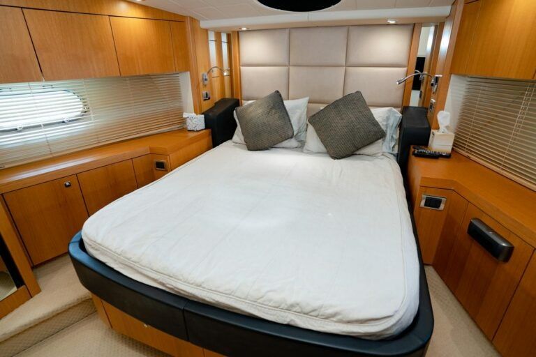 Sunseeker Manhattan 55 | Guajolota