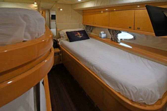 Sunseeker Manhattan 66 | Ajua