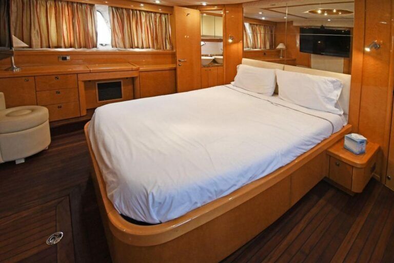 Sunseeker Manhattan 66 | Ajua