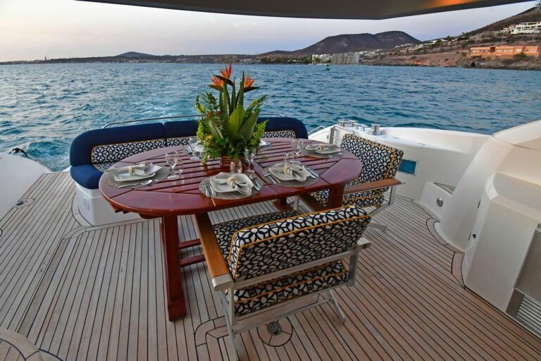 Sunseeker Manhattan 66 | Ajua