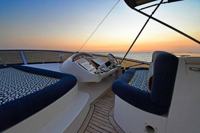 Sunseeker Manhattan 66 | Ajua
