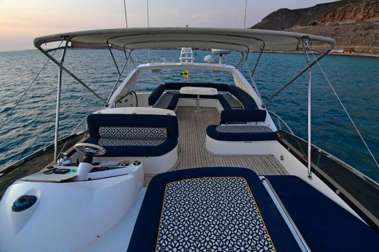 Sunseeker Manhattan 66 | Ajua