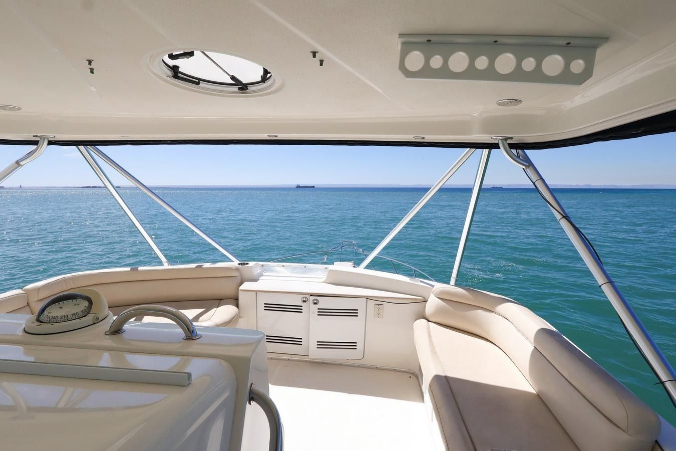 Silverton 50 | Roxanita