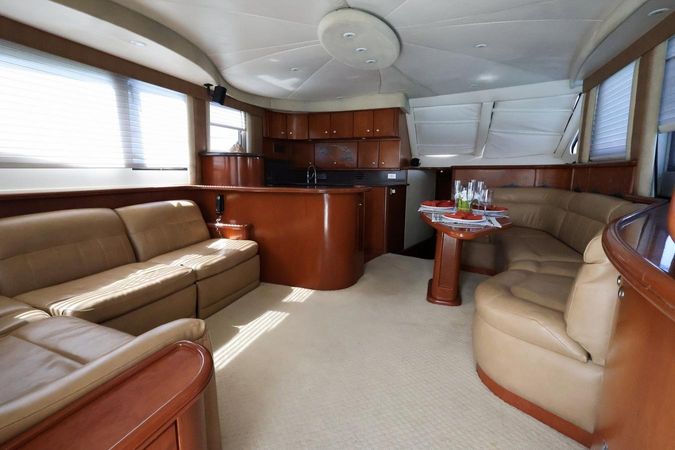 Silverton 50 | Roxanita